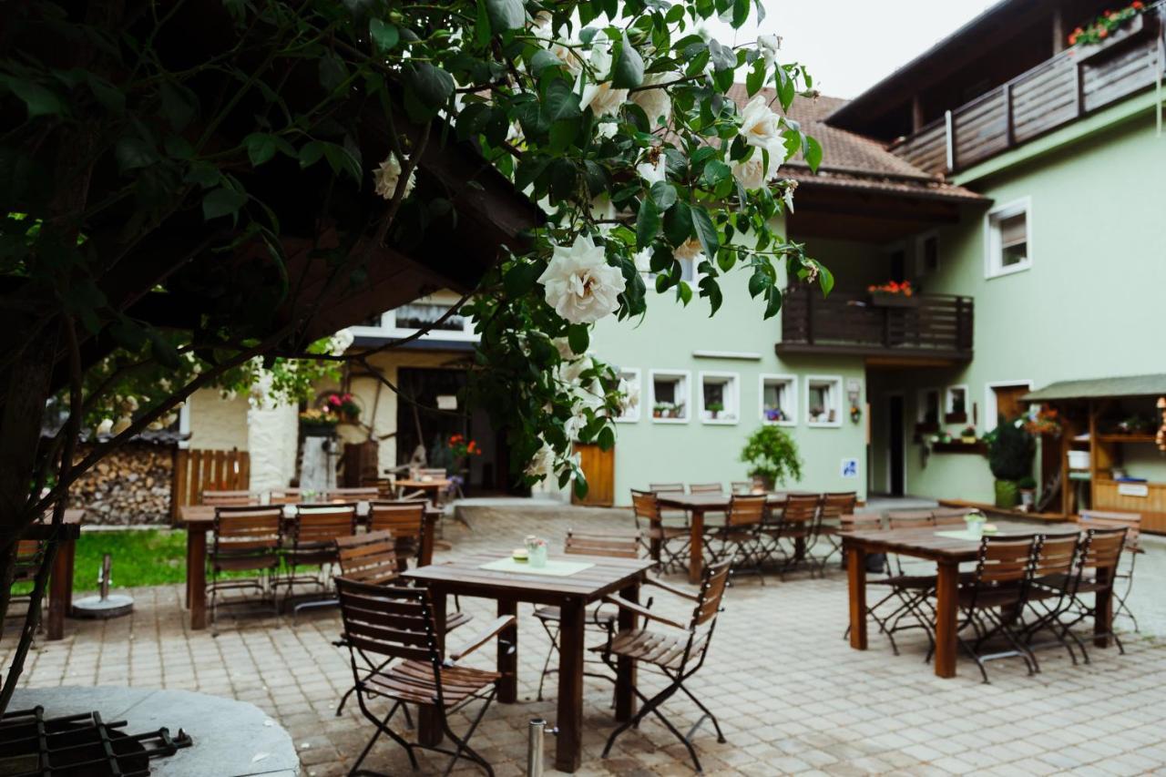 Gasthof Roseneck Wallenfels Extérieur photo